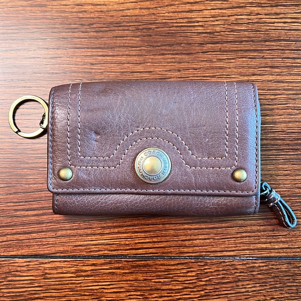 Coach Pebbled Leather Chelsea Keychain Wallet
